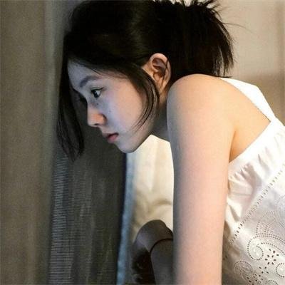 滚女揾老衬